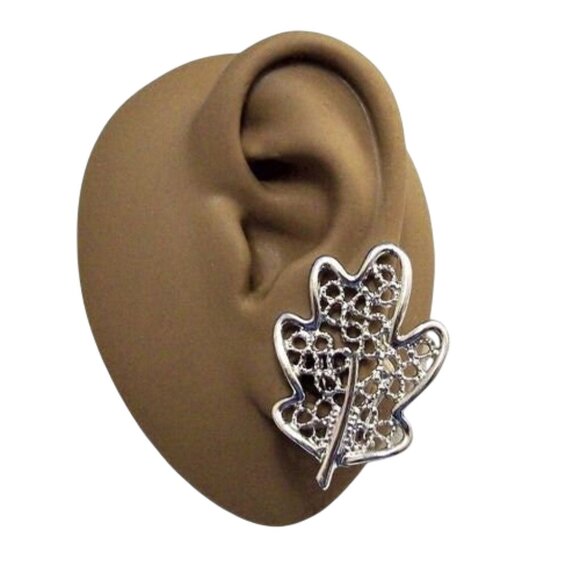 Sarah Coventry Oak Leaf Clip On Earrings Silver Tone - Picture 5 of 5